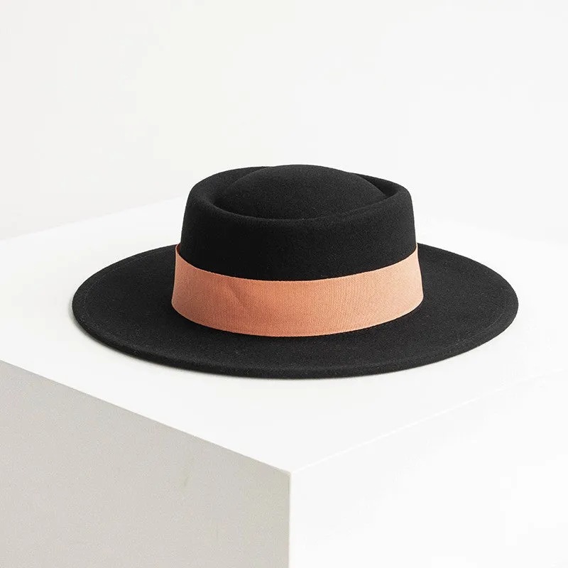Elegant Circular Flat Top Woolen Winter Hat Women's Fashionable Hat