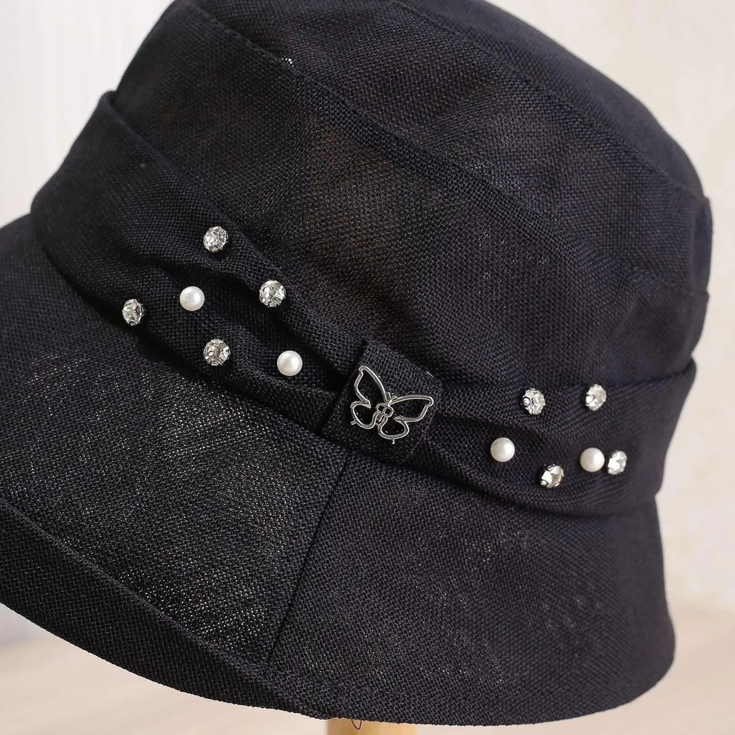 Elegant Rolled Brim Bucket Hat Women Casual Wide Brim Fisherman Caps Work Dating Sun Hat with Pearls and Rhinestones