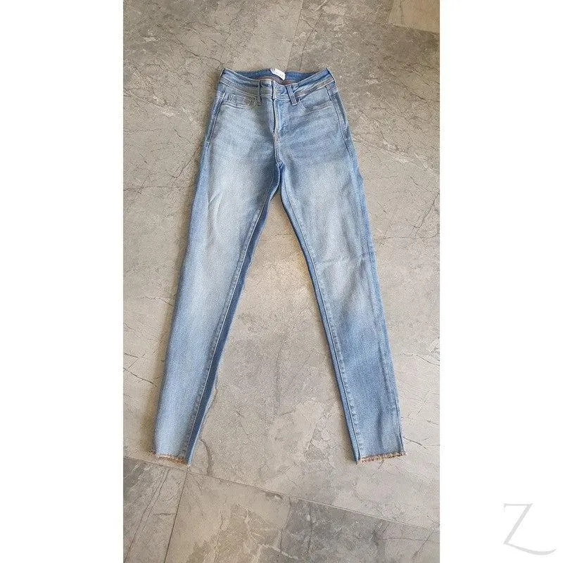 Ladies Super Strong Super Skinny Stretchy Denim Jeans | Raw Hem | "Zia"
