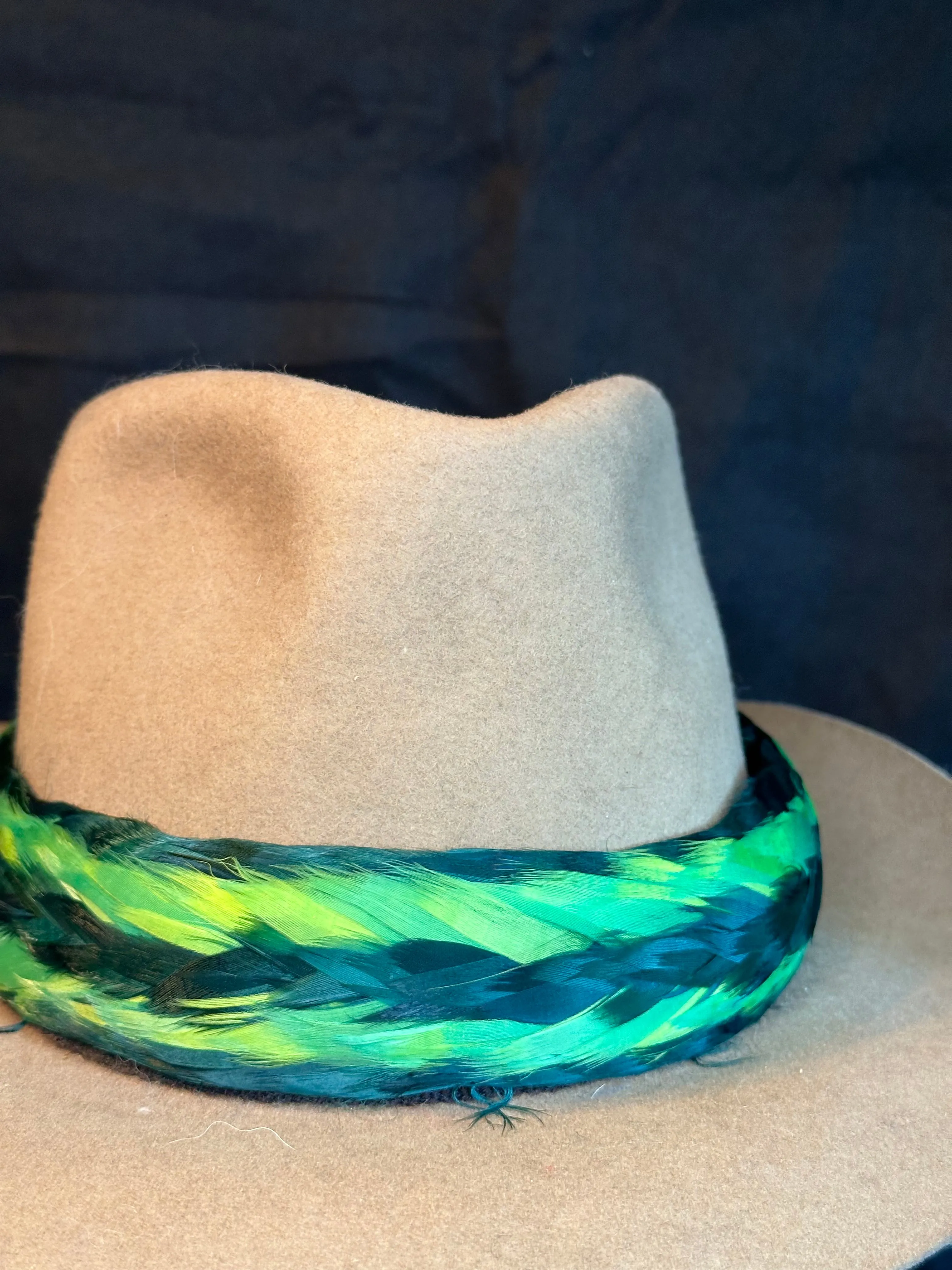 Lei Koena 'Elua Humu Papale (feather hatband) 2nd cuts