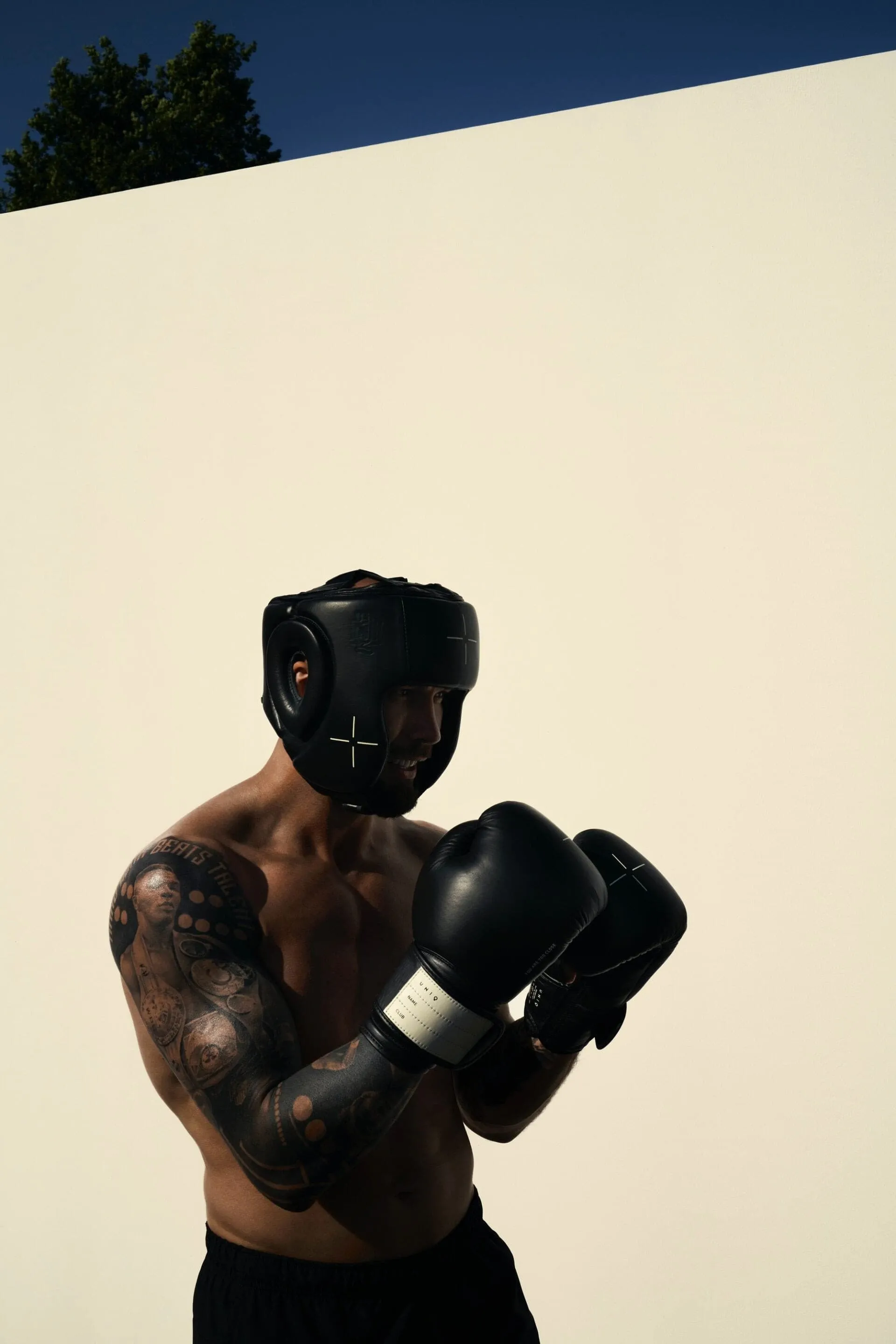 UNIQ LACE UP GLOVES TECHNICAL BLACK
