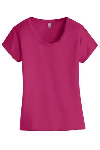 Wow Bethenny RHONY Scoop Neck T-Shirt